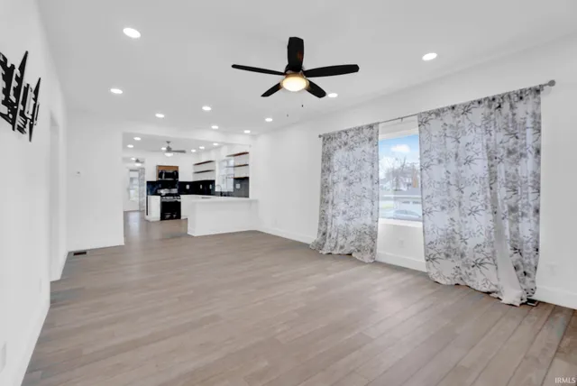 $249,900 | 2435 I Street, Bedford, IN 47421