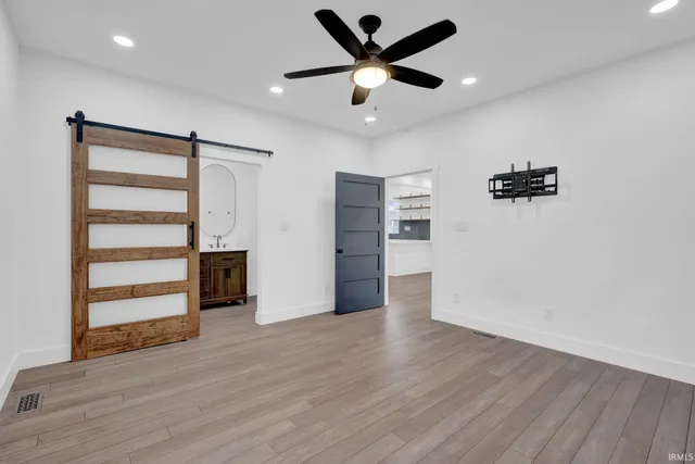 $249,900 | 2435 I Street, Bedford, IN 47421