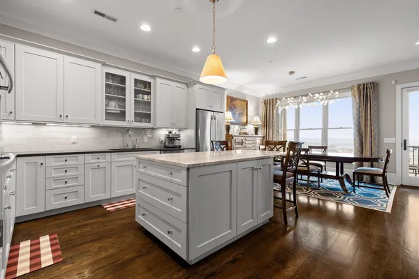 $850,000 | 554 Whitehall Road, Unit 110, Chattanooga, TN 37405