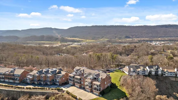 $850,000 | 554 Whitehall Road, Unit 110, Chattanooga, TN 37405