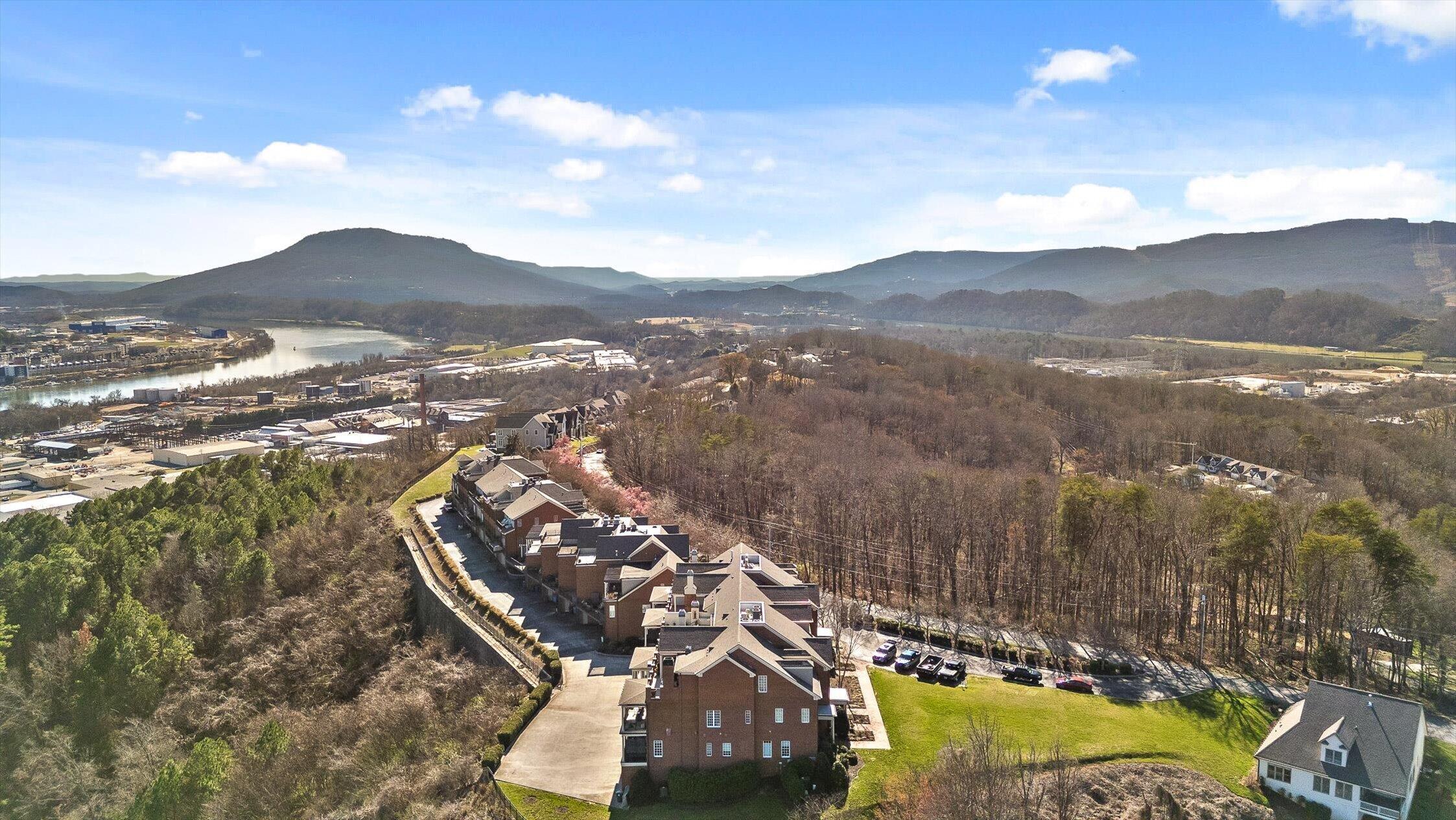 554 Whitehall Road, Unit 110 Chattanooga, TN 37405 - Photo 48 of 48 62-Whitehall-3