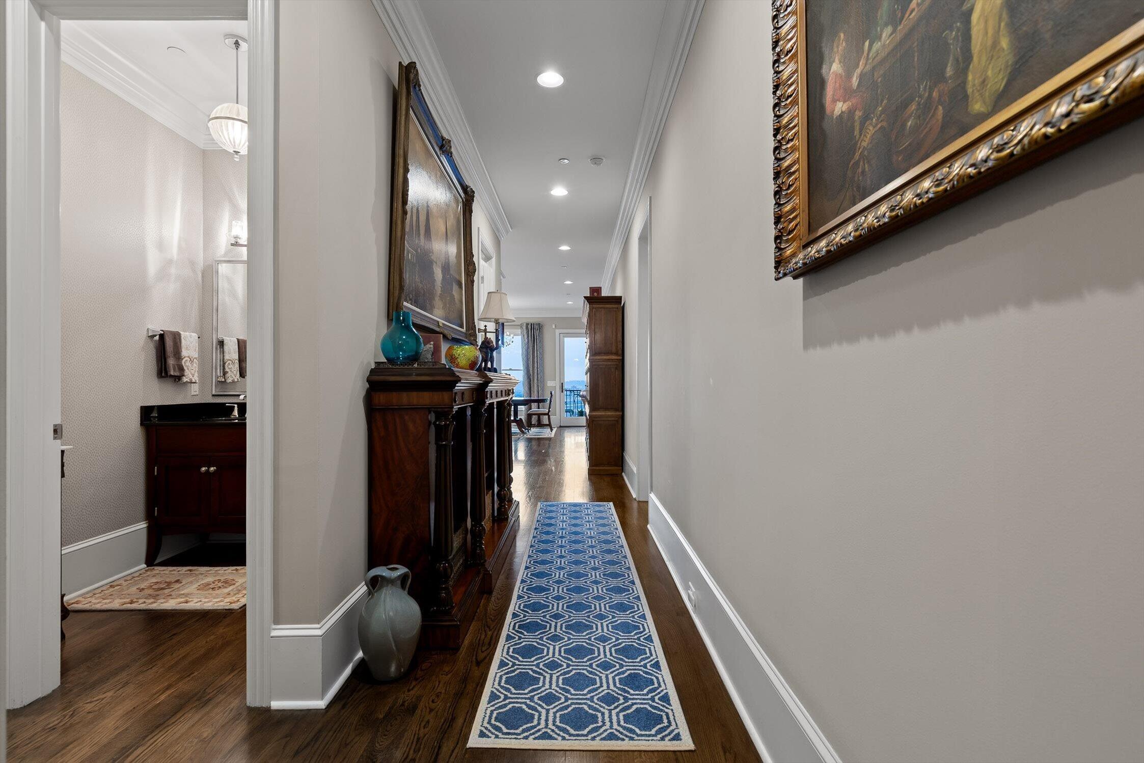 554 Whitehall Road, Unit 110 Chattanooga, TN 37405 - Photo 6 of 46 27-Whitehall-27