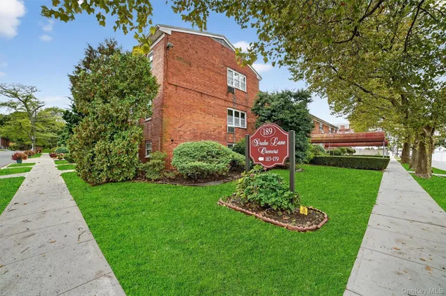 $159,000 | 183 Drake Avenue, Unit 1P, New Rochelle, NY 10805