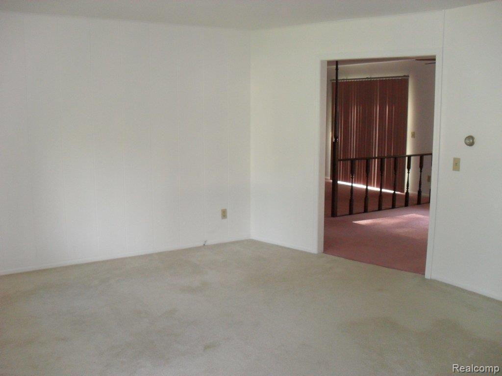 3770 State Road Fort Gratiot, MI 48059 - Photo 6 of 17 SDC10535.JPG