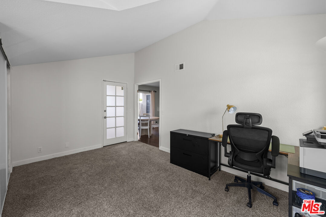 719 East Pleasant Valley Road Port Hueneme, CA 93041 - Photo 28 of 42