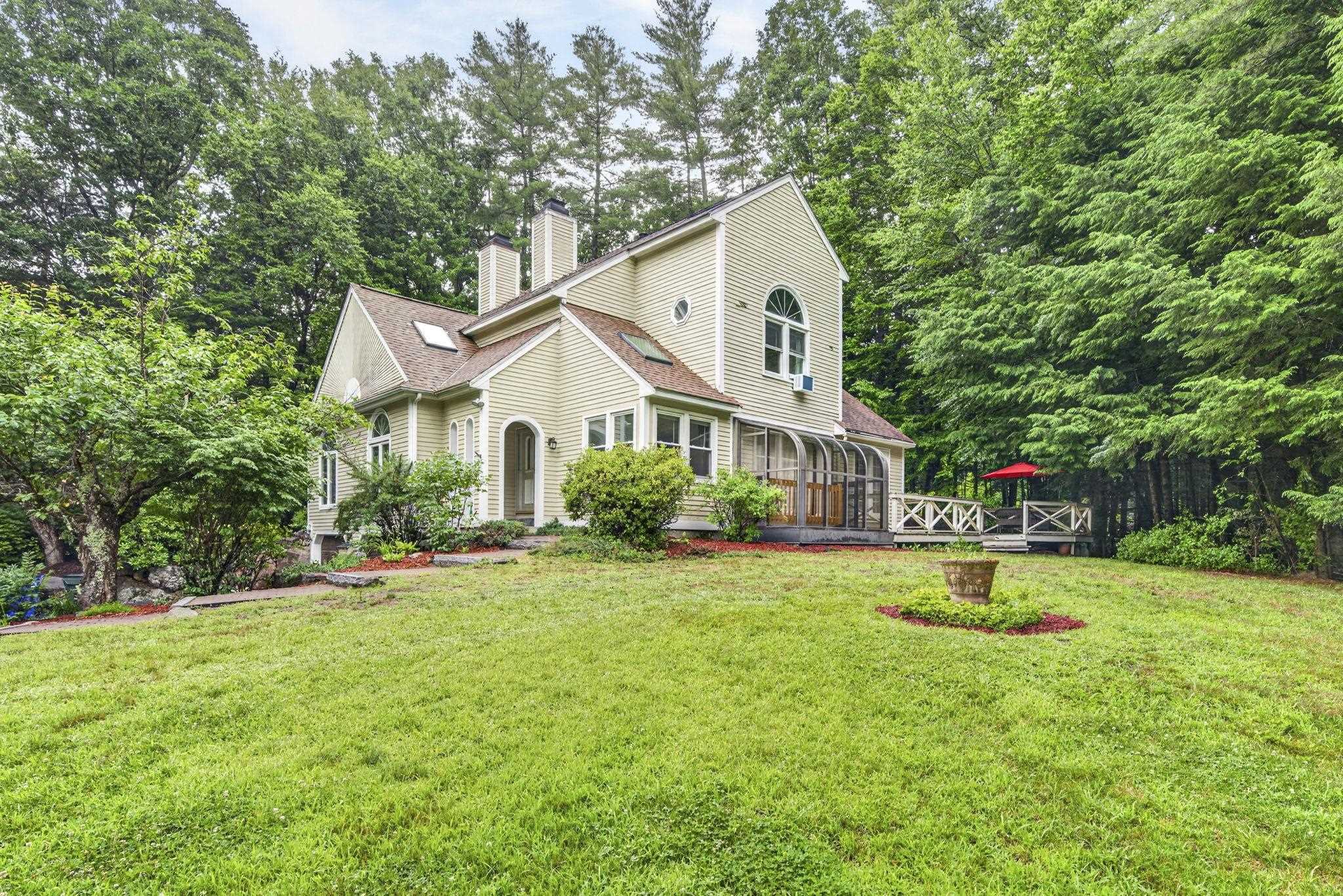 12 Ryan Road, Unit B Goffstown, NH 03045 - Photo 1 of 60