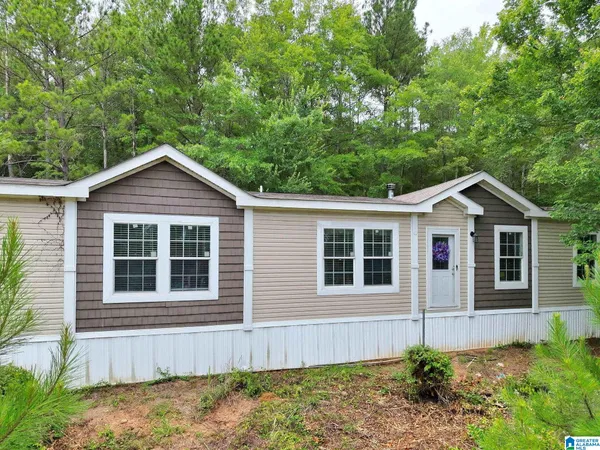 $275,000 | 1759 County Road 19 North, Prattville, AL 36067