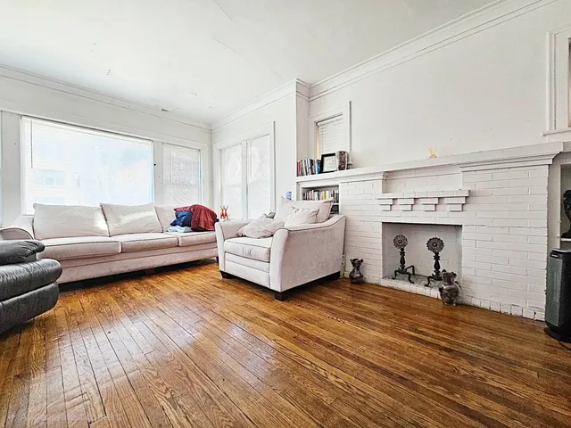 $326,900 | 7949 South Rhodes Avenue, Chicago, IL 60619