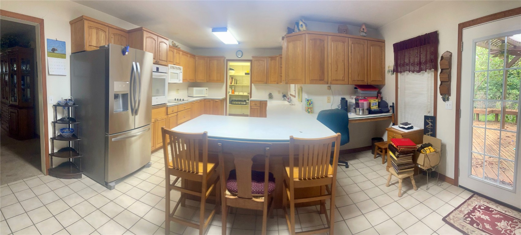 400 Center Street Buffalo, TX 75831 - Photo 7 of 16 eat-in bar