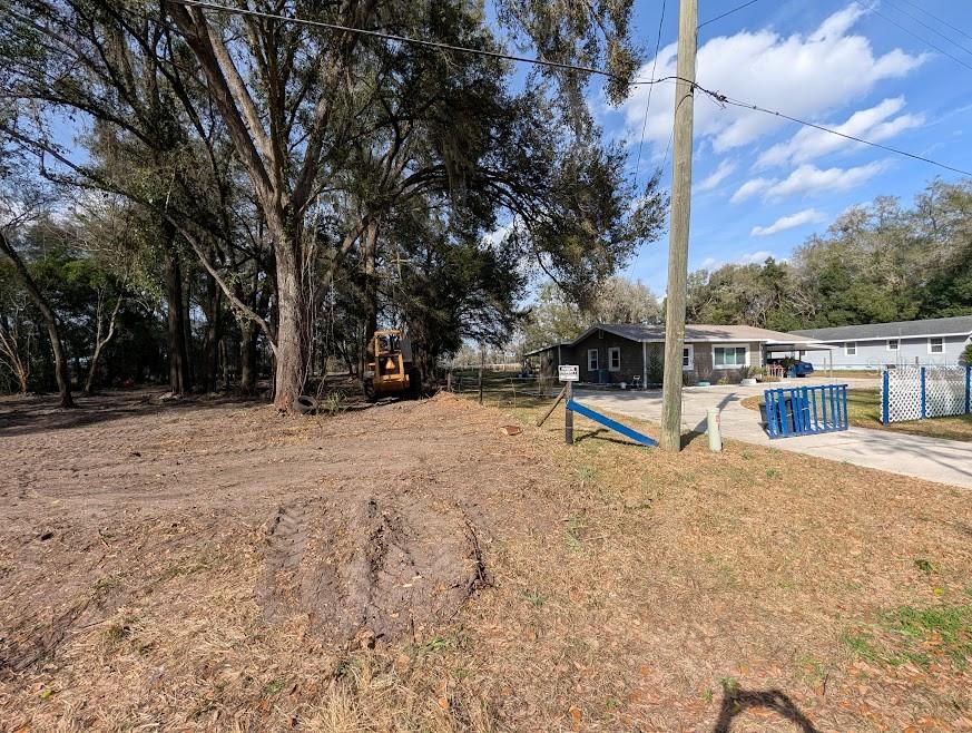 Northeast 36th Street Ocala, FL 34479 - Photo 2 of 16 a view of outdoor space with trees