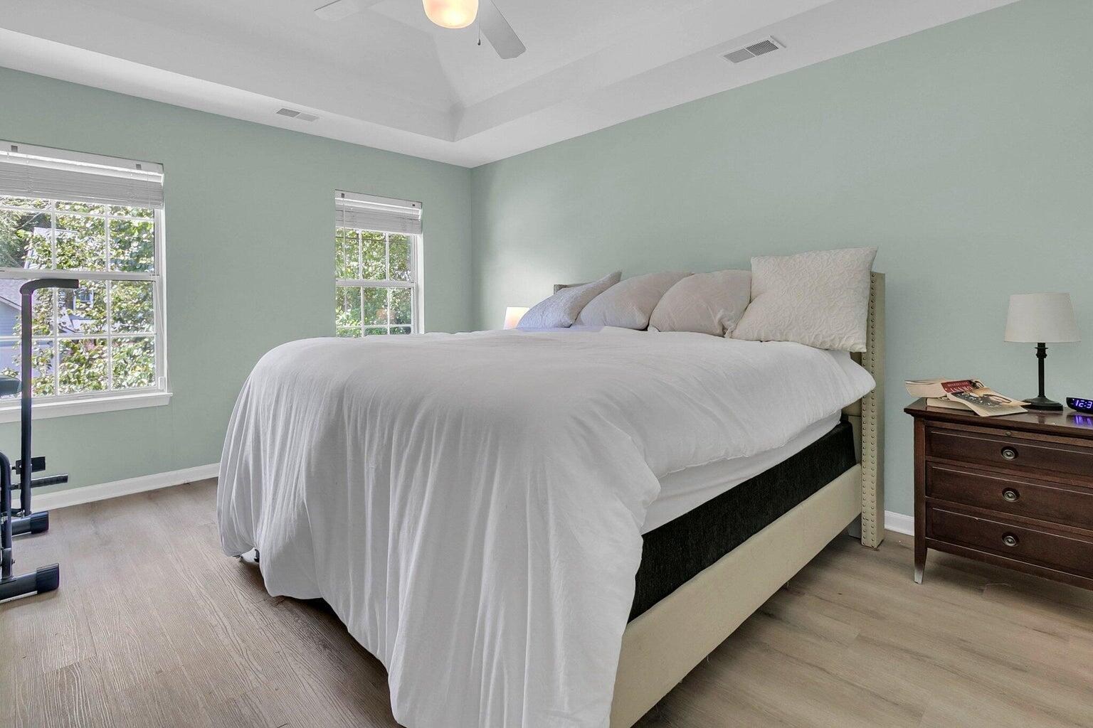2724 Merwether Lane Mount Pleasant, SC 29466 - Photo 18 of 42 20240905004908282613000000-o