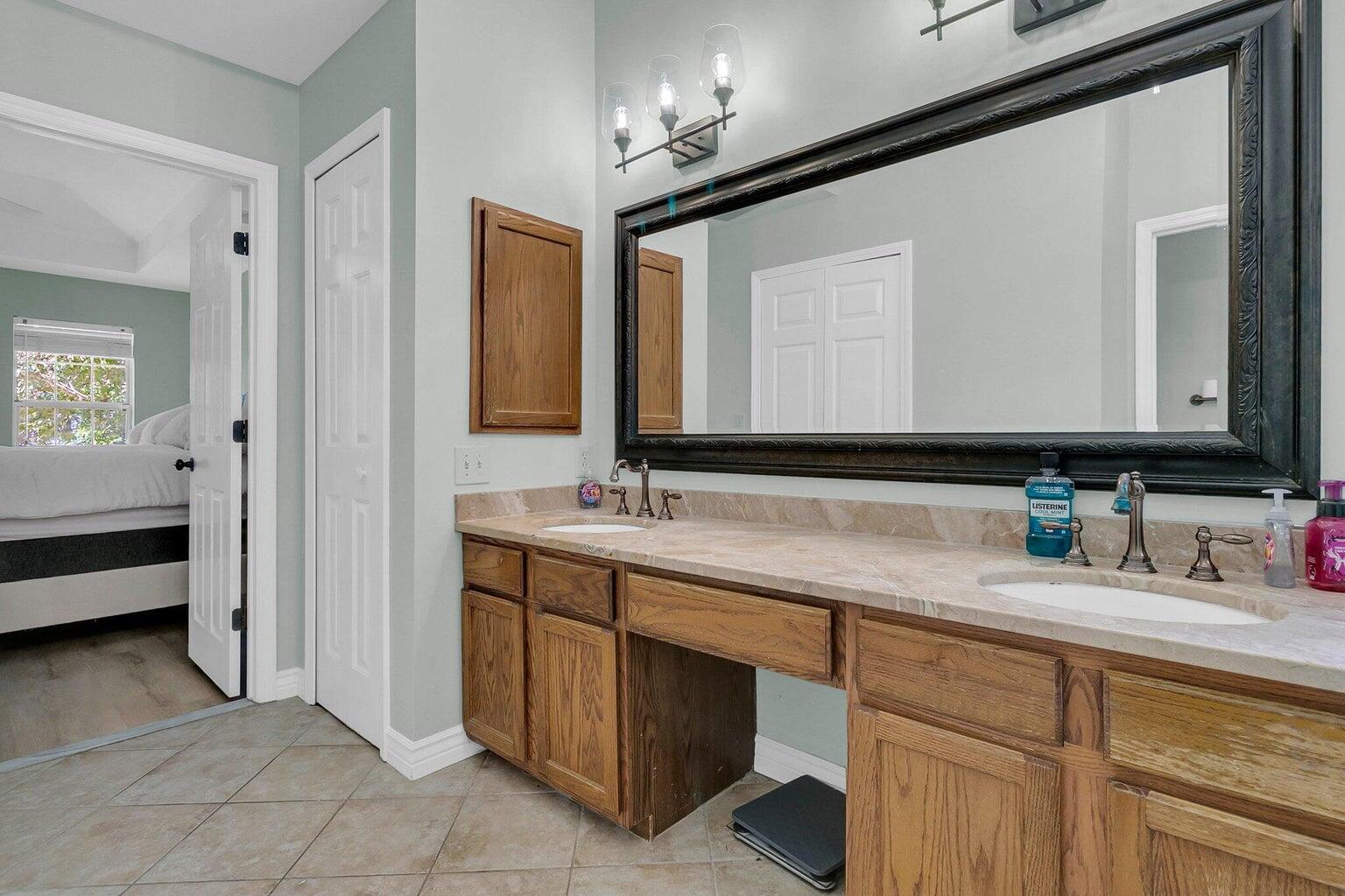 2724 Merwether Lane Mount Pleasant, SC 29466 - Photo 21 of 42 20240905004922951393000000-o