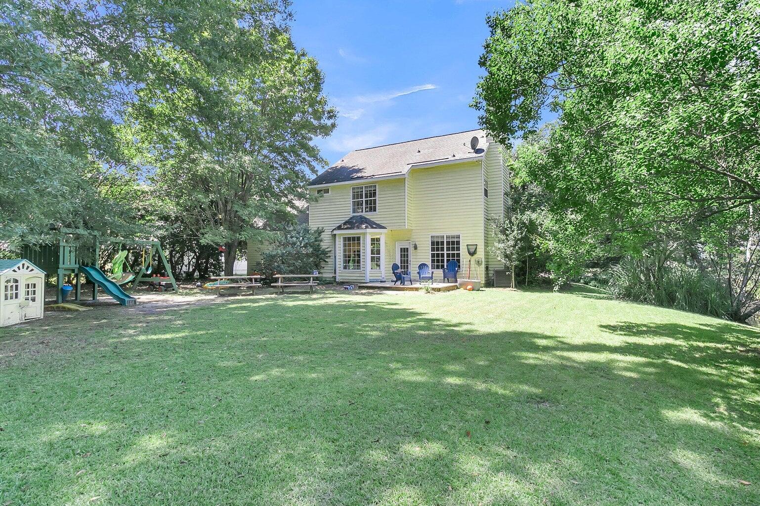 2724 Merwether Lane Mount Pleasant, SC 29466 - Photo 30 of 42 20240905005003239530000000-o
