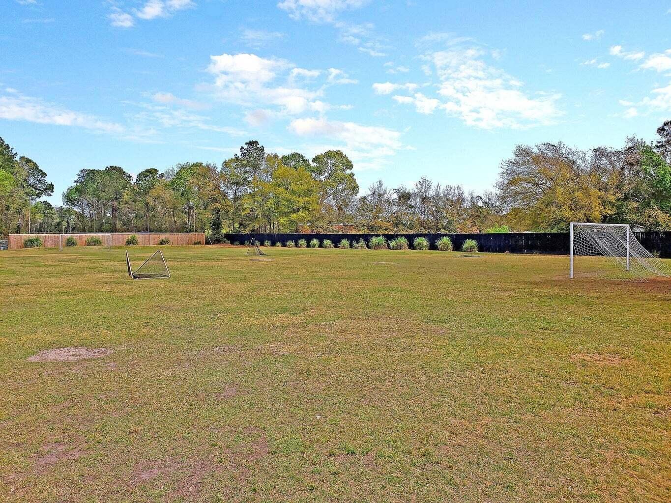 2724 Merwether Lane Mount Pleasant, SC 29466 - Photo 42 of 42 20240905005037962082000000-o