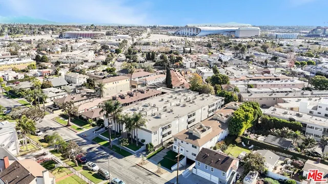 $3,250,000 | 212 East Tamarack Avenue, Inglewood, CA 90301