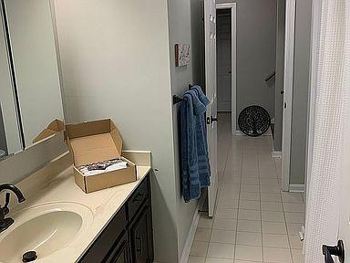 6746 Hickory Creek Road Chattanooga, TN 37421 - Photo 11 of 22 bathroom1