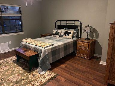 6746 Hickory Creek Road Chattanooga, TN 37421 - Photo 13 of 22 3rd bedroom