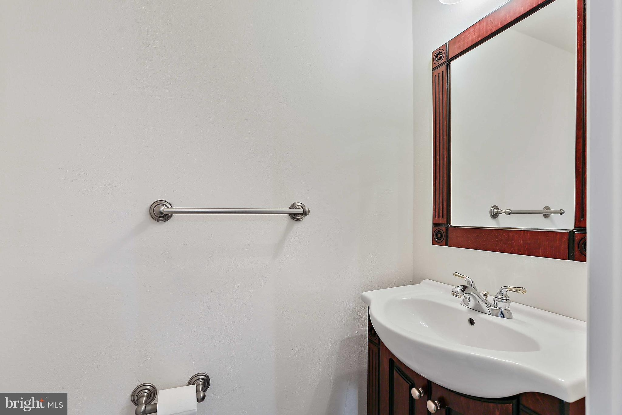 7008 Sherwood Road, Unit 36 Baltimore, MD 21239 - Photo 11 of 44