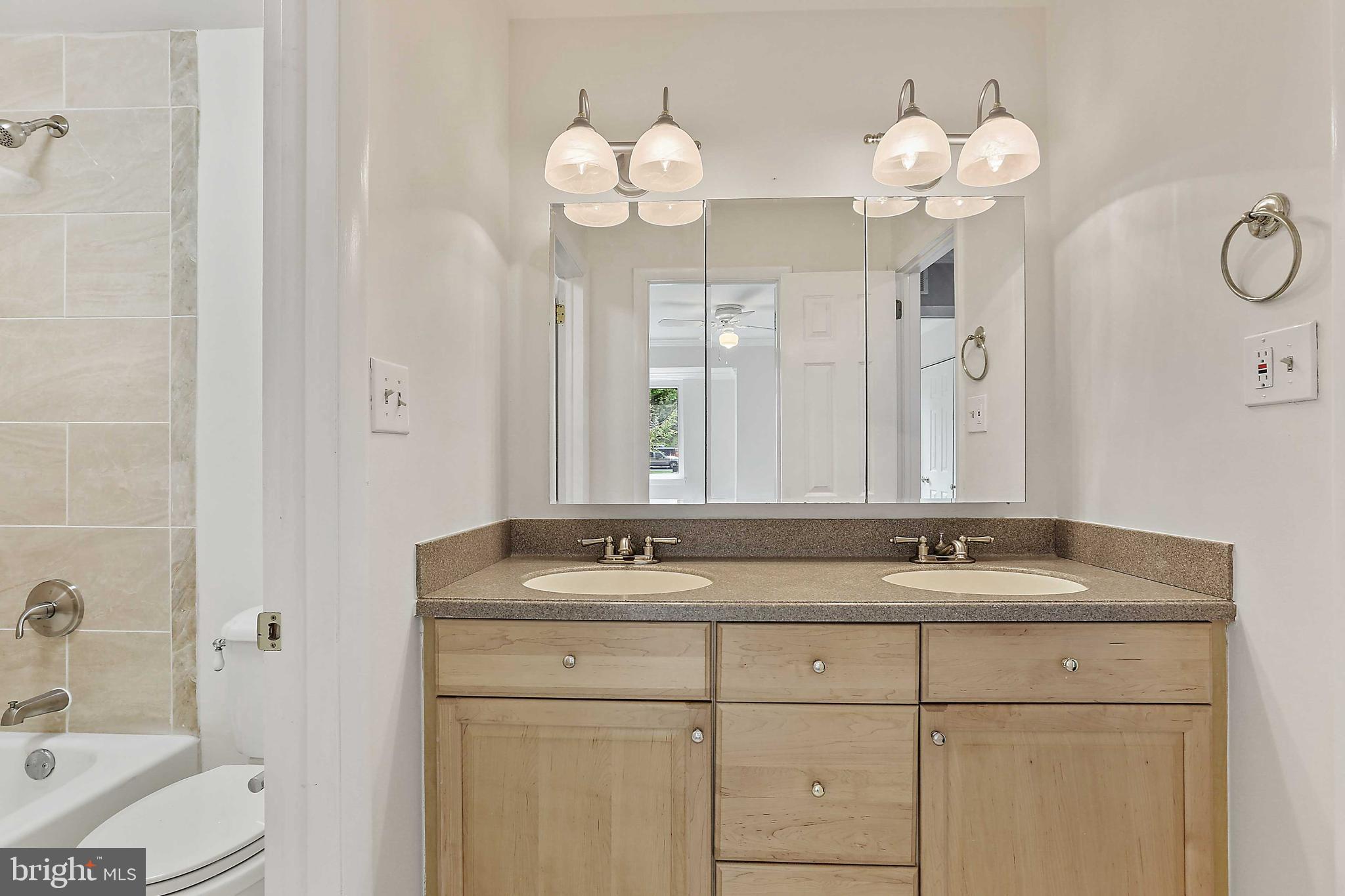 7008 Sherwood Road, Unit 36 Baltimore, MD 21239 - Photo 29 of 44