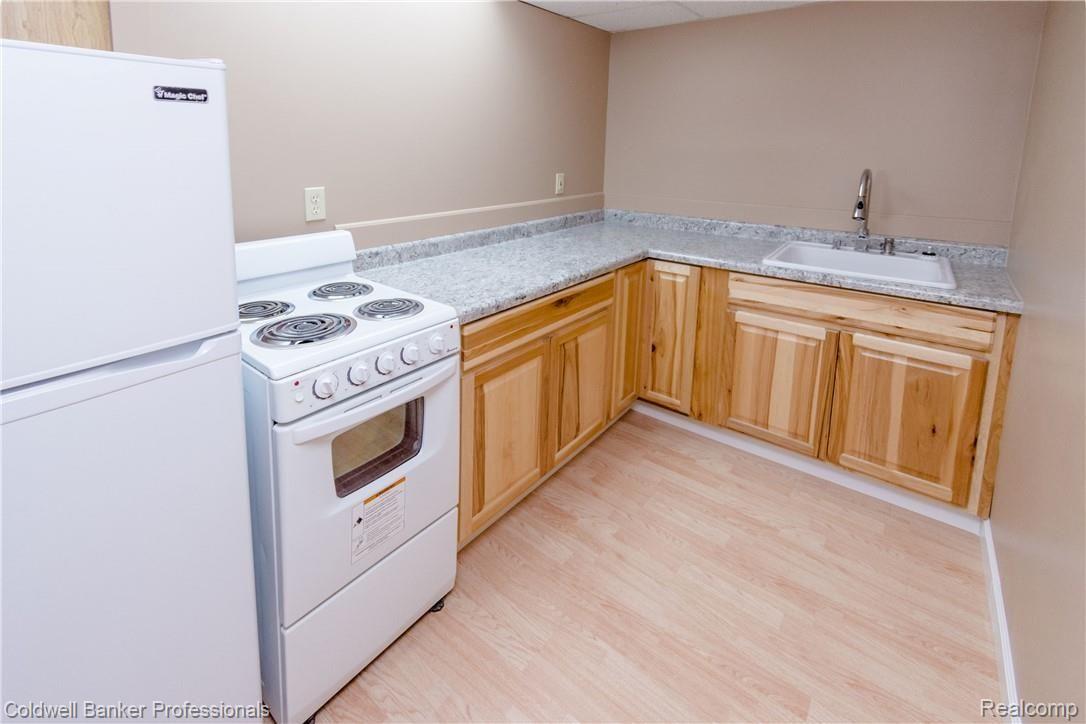 8138 Burpee Road Grand Blanc, MI 48439 - Photo 39 of 90 ColeHouse-037.jpg