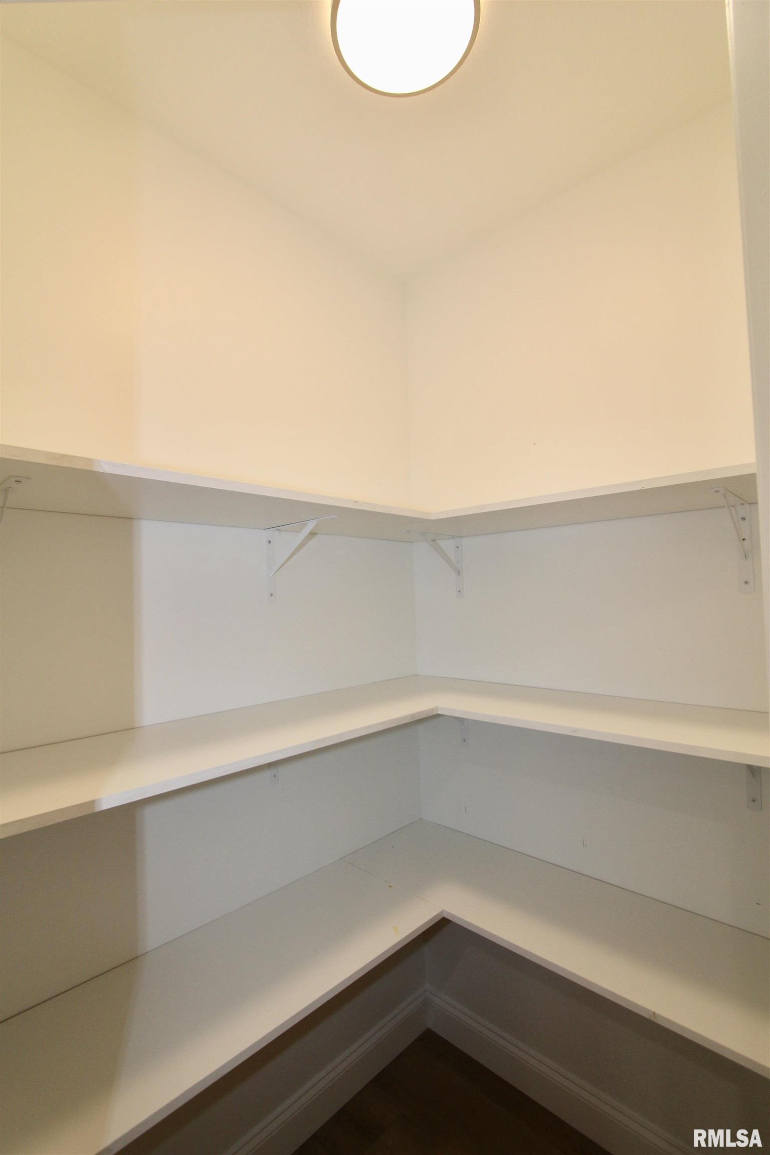 107 Samuel Court Washington, IL 61571 - Photo 19 of 90