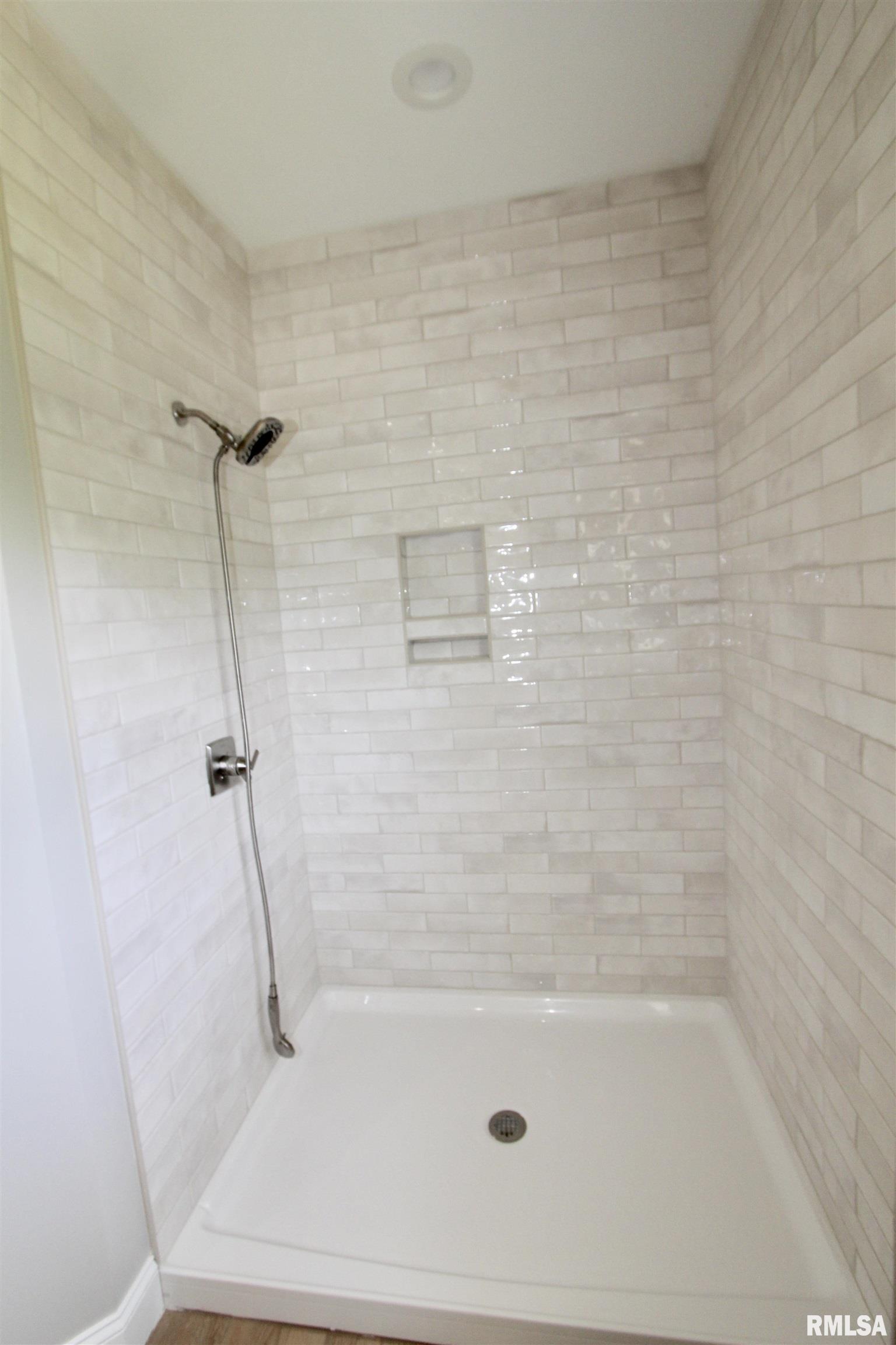 107 Samuel Court Washington, IL 61571 - Photo 35 of 90