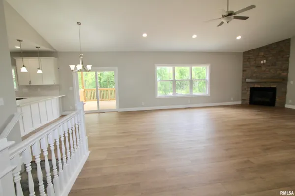 $599,900 | 107 Samuel Court, Washington, IL 61571