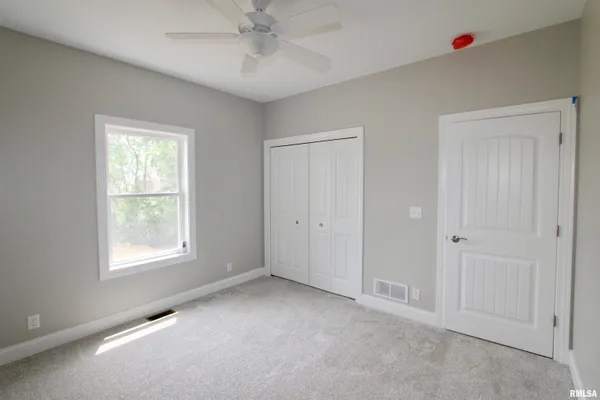 $599,900 | 107 Samuel Court, Washington, IL 61571