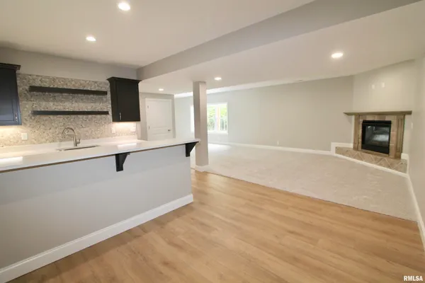 $599,900 | 107 Samuel Court, Washington, IL 61571