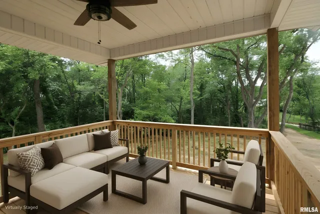 $599,900 | 107 Samuel Court, Washington, IL 61571