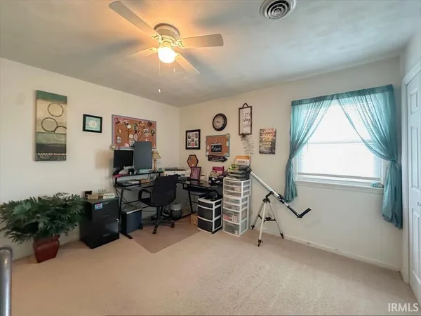 $369,900 | 1847 750 East, Greentown, IN 46936