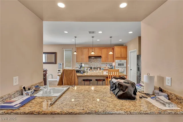 $2,550 | 8208 Seven Falls Street, North Las Vegas, NV 89085