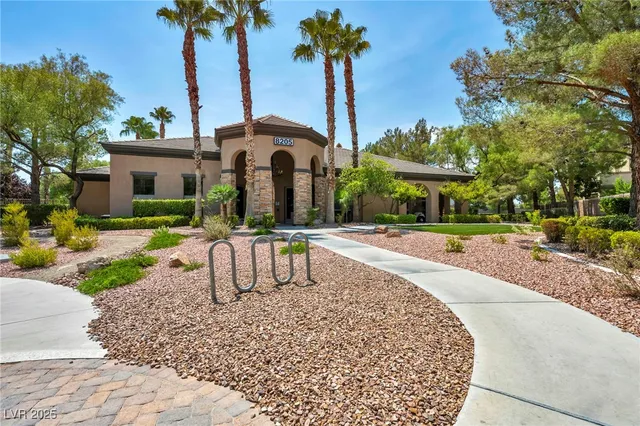 $2,550 | 8208 Seven Falls Street, North Las Vegas, NV 89085