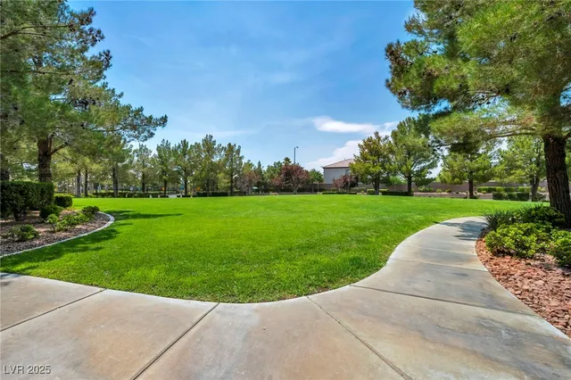 $2,550 | 8208 Seven Falls Street, North Las Vegas, NV 89085