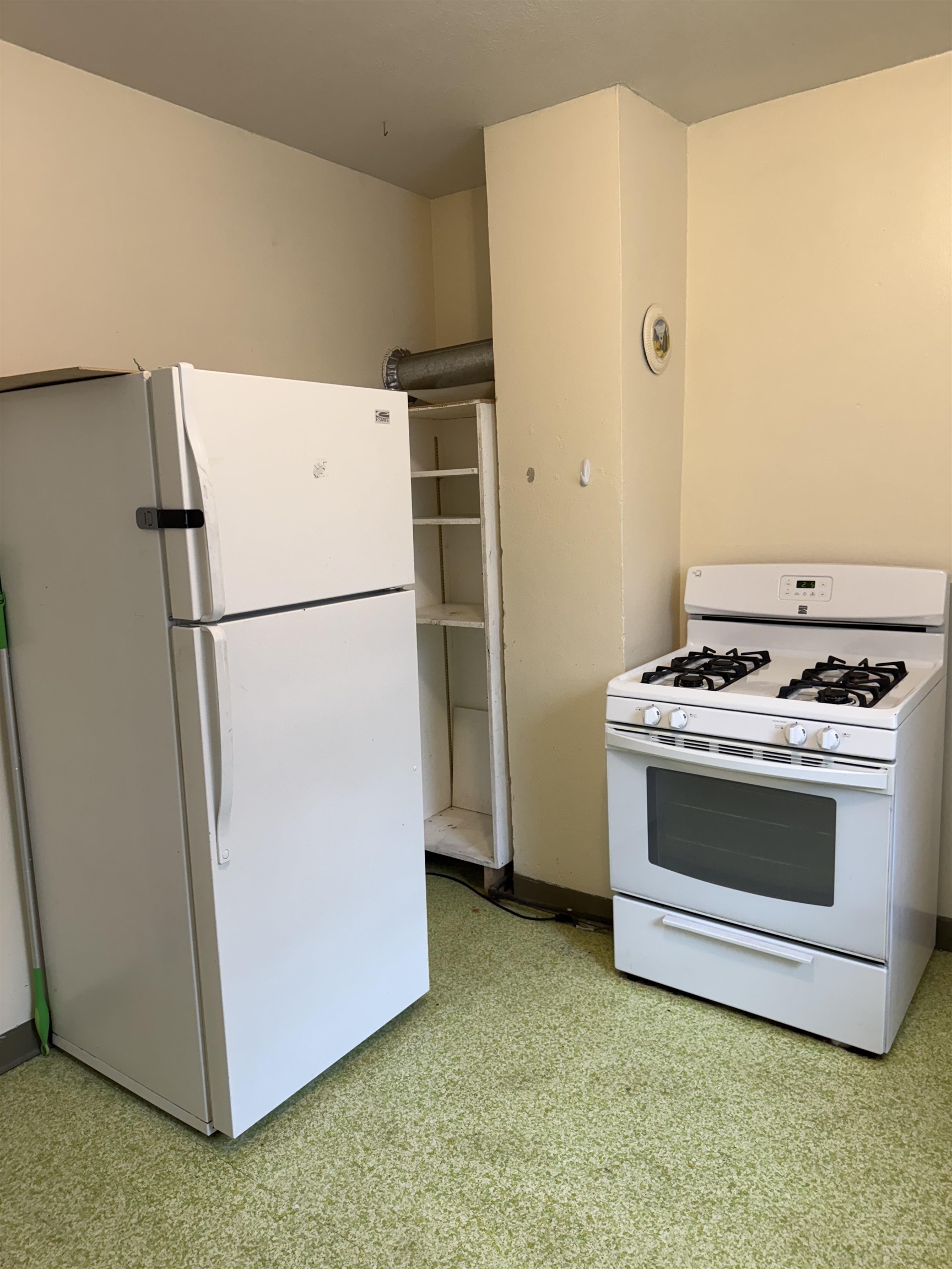 205 East G Street Casper, WY 82601 - Photo 6 of 13