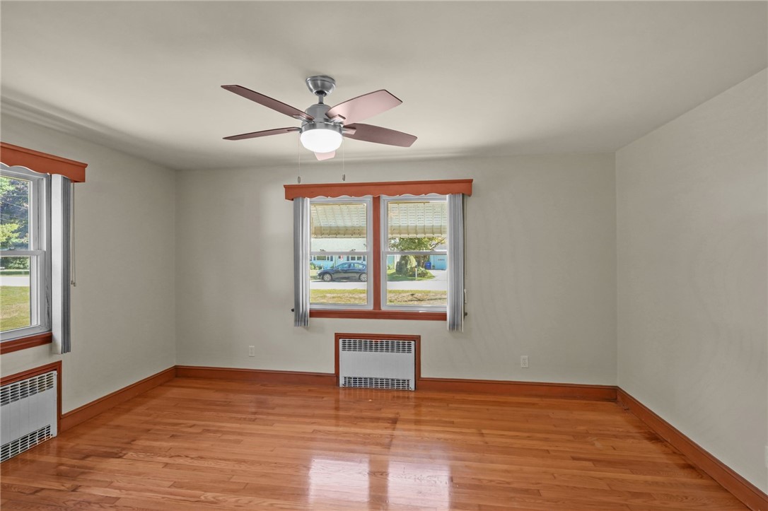 2 North Capalbo Drive Westerly, RI 02808 - Photo 15 of 34