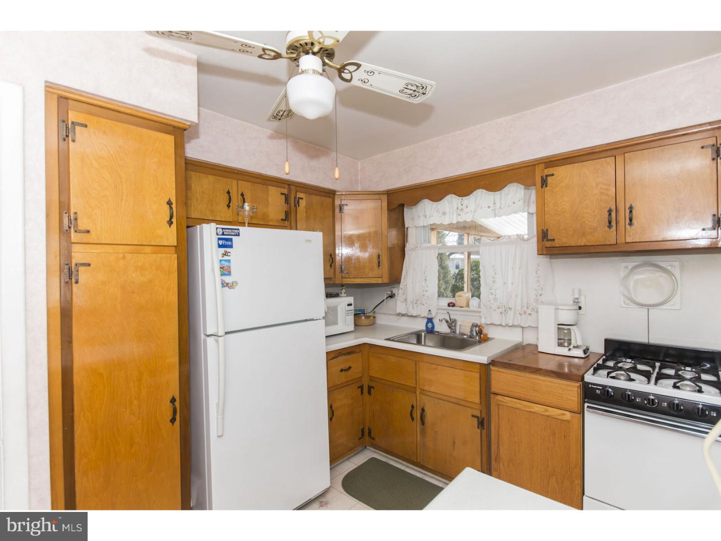 1206 Providence Road Secane, PA 19018 - Photo 14 of 21