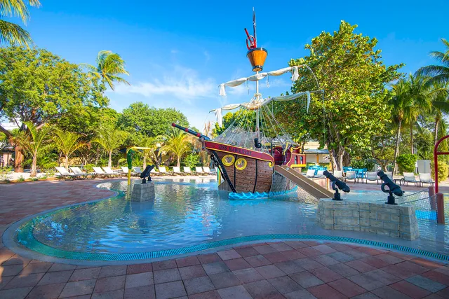 $899,999 | 210 Schooner Lane, Marathon, FL 33050