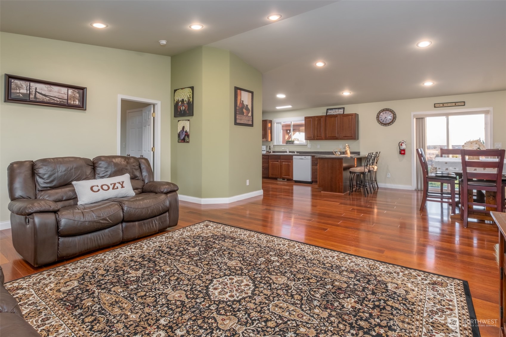 3177 12.8 Road Northwest Ephrata, WA 98823 - Photo 14 of 34 Gallery Image 14