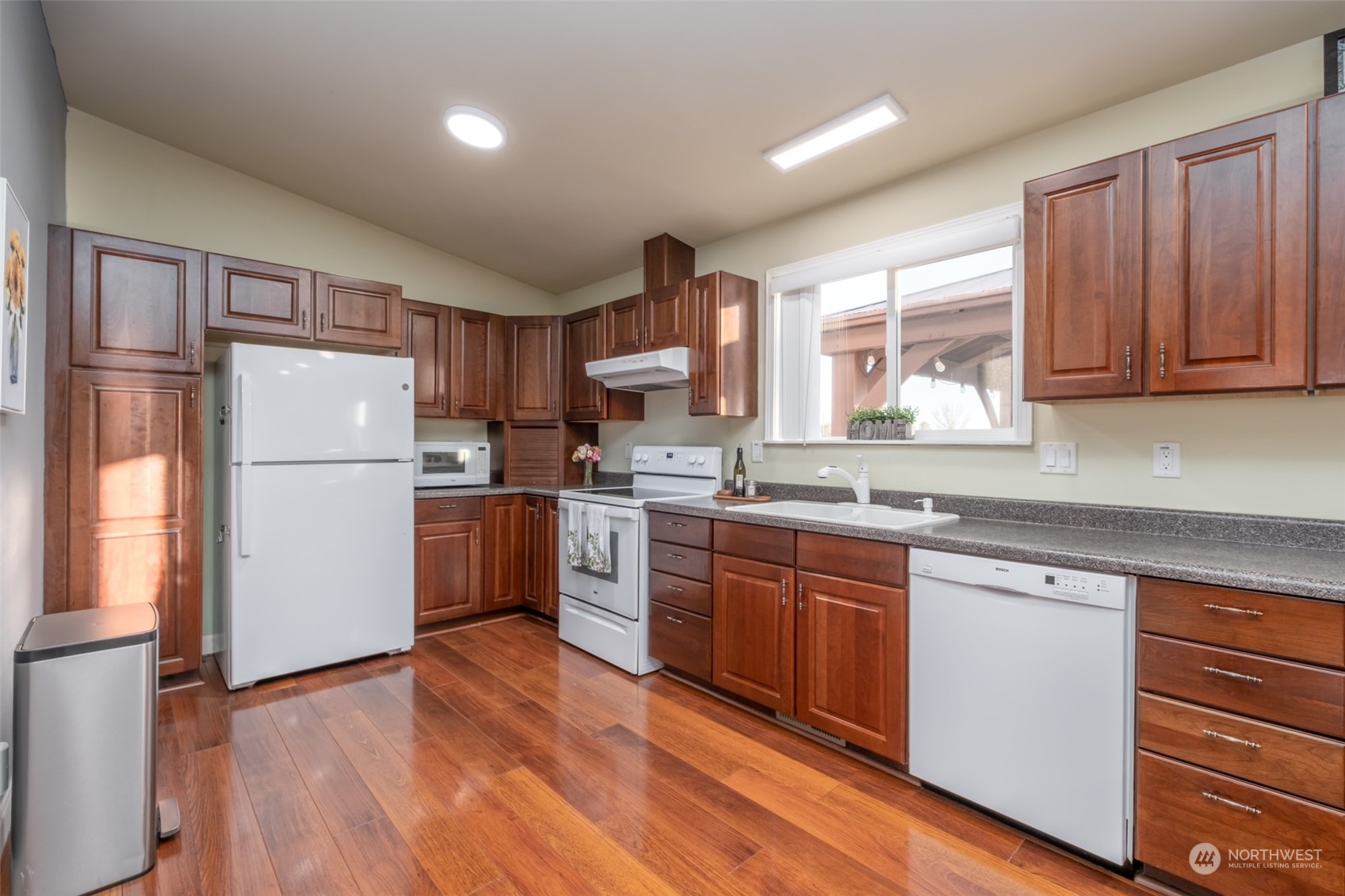 3177 12.8 Road Northwest Ephrata, WA 98823 - Photo 17 of 34 Gallery Image 17