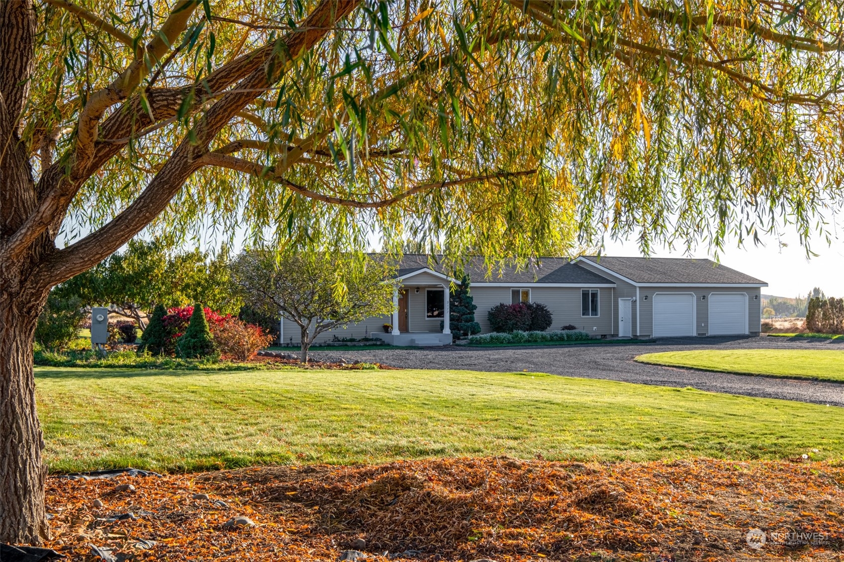 3177 12.8 Road Northwest Ephrata, WA 98823 - Photo 2 of 34 Gallery Image 2