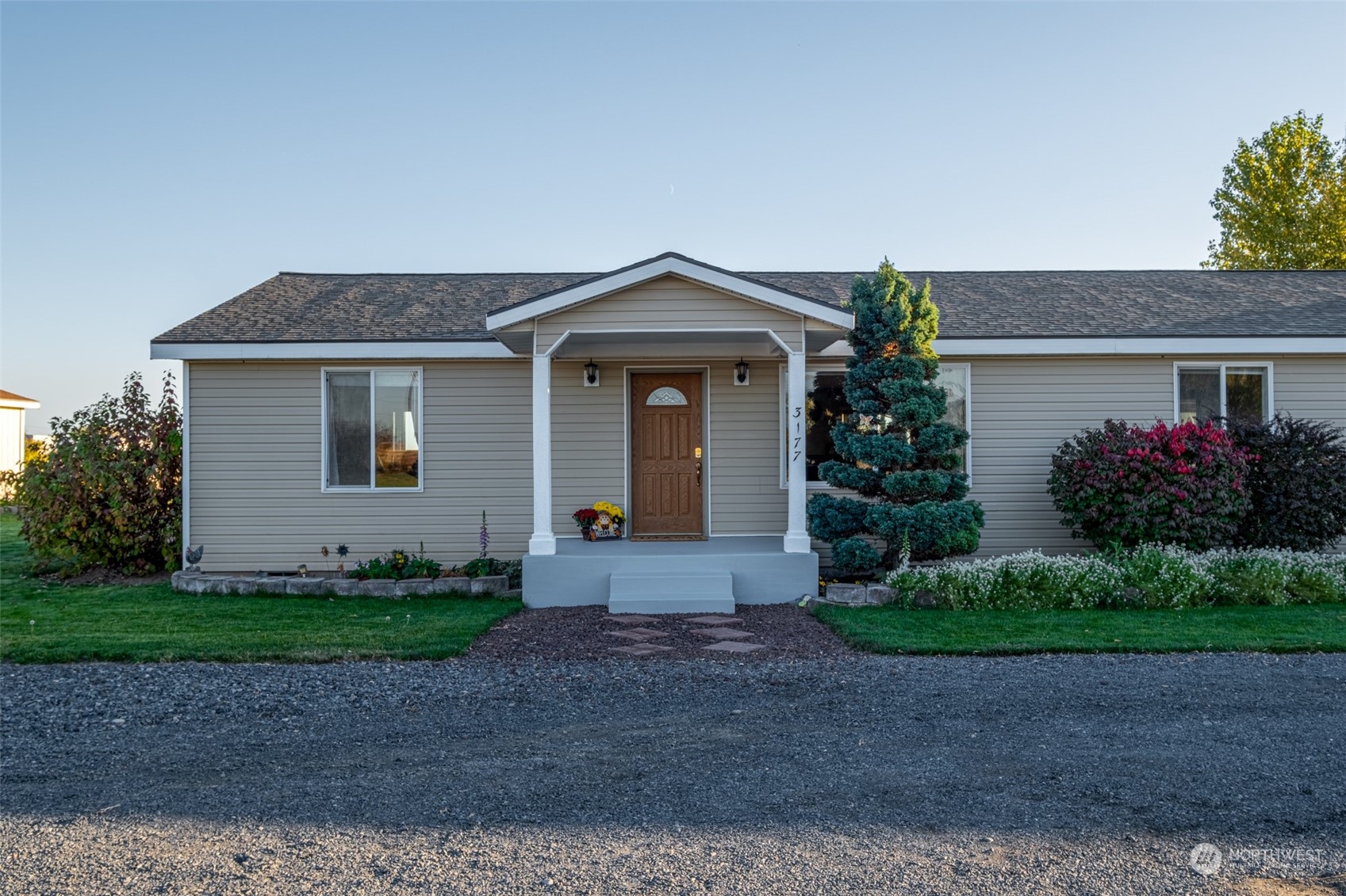 3177 12.8 Road Northwest Ephrata, WA 98823 - Photo 10 of 34 Gallery Image 10