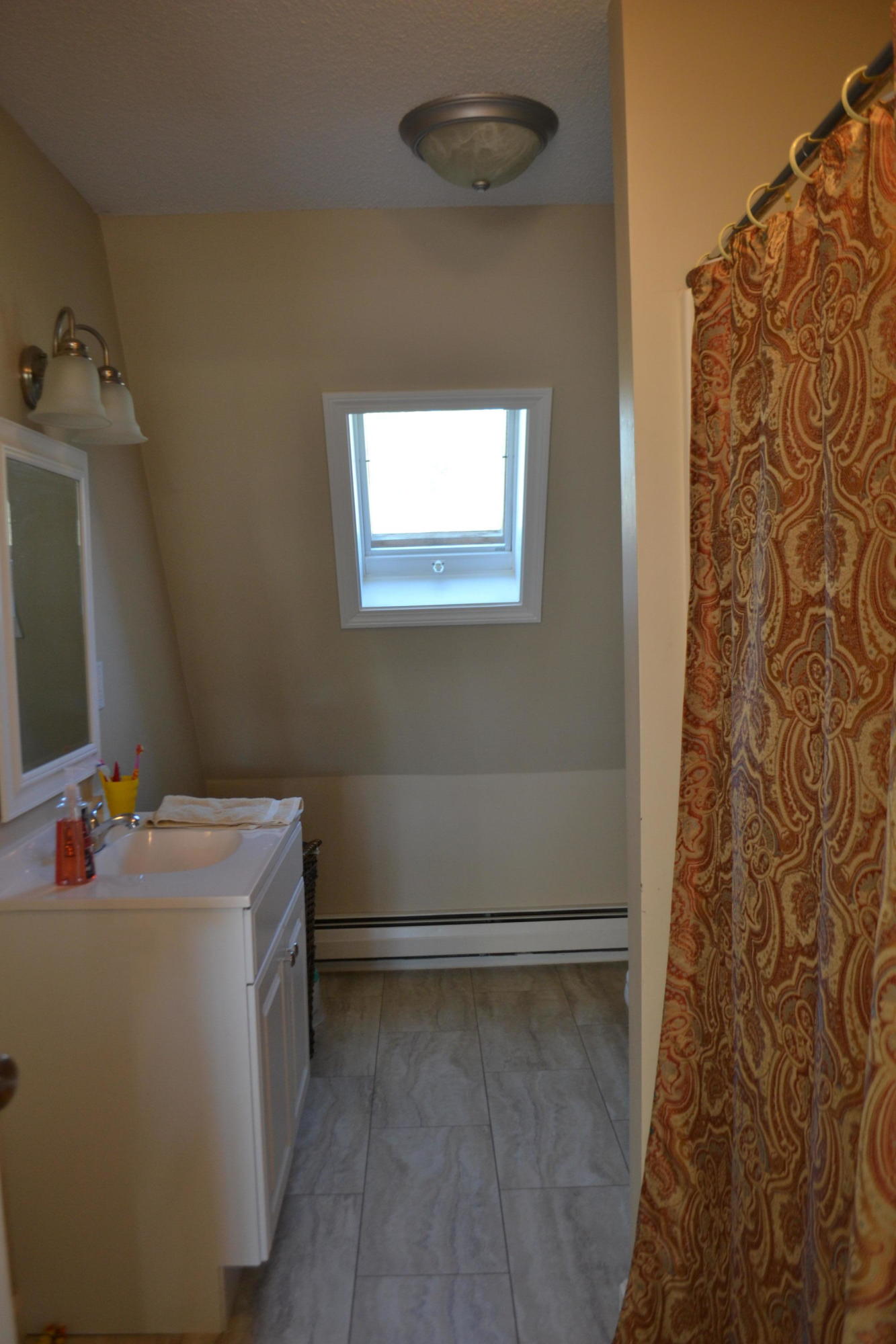 175 Spring Road Pittsfield, ME 04967 - Photo 16 of 33 Full bathroom