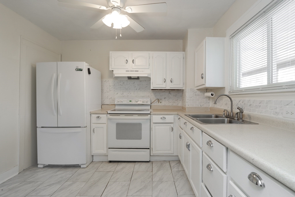 3 Mortimer Street Springfield, MA 01109 - Photo 15 of 34 Gallery Image 15