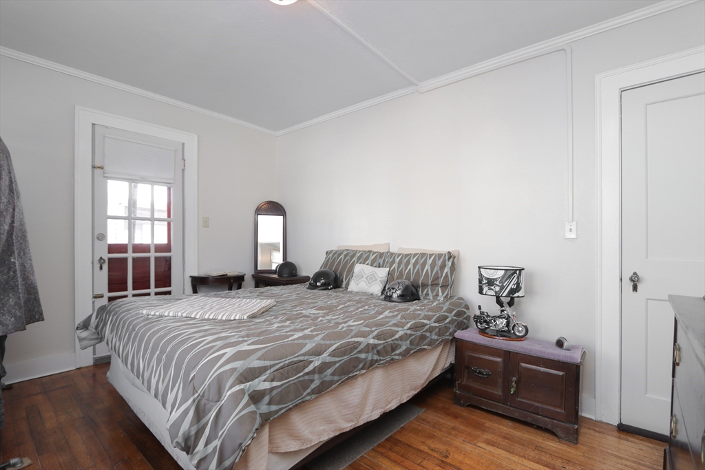 3 Mortimer Street Springfield, MA 01109 - Photo 8 of 34 Gallery Image 8