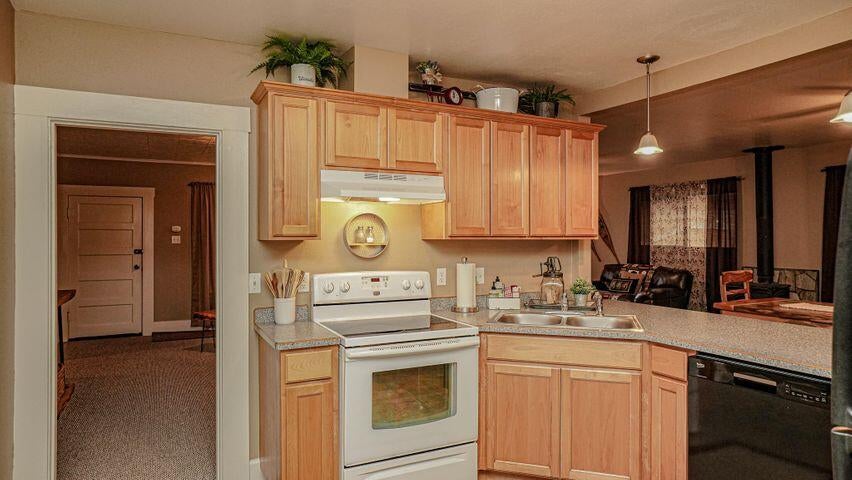 309 Red Blanket Road Prospect, OR 97536 - Photo 14 of 47 rb16