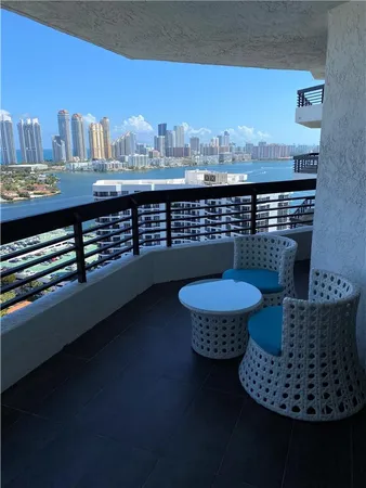 $3,900 | 3500 Mystic Pointe Drive, Unit 2607, Aventura, FL 33180