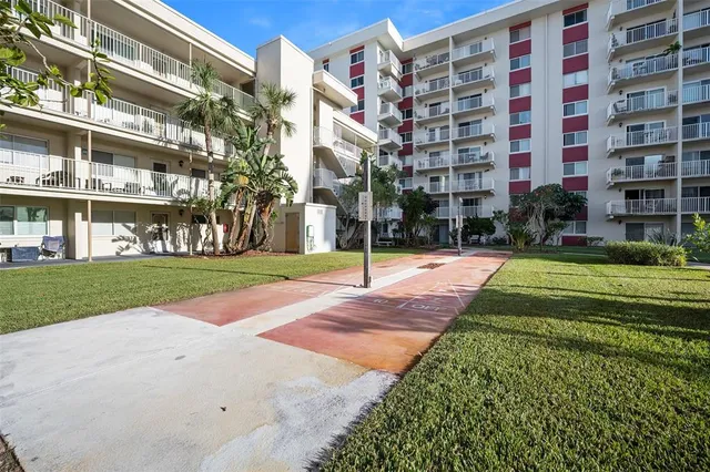 $199,900 | 2711 North Halifax Avenue, Unit 890, Daytona Beach, FL 32118