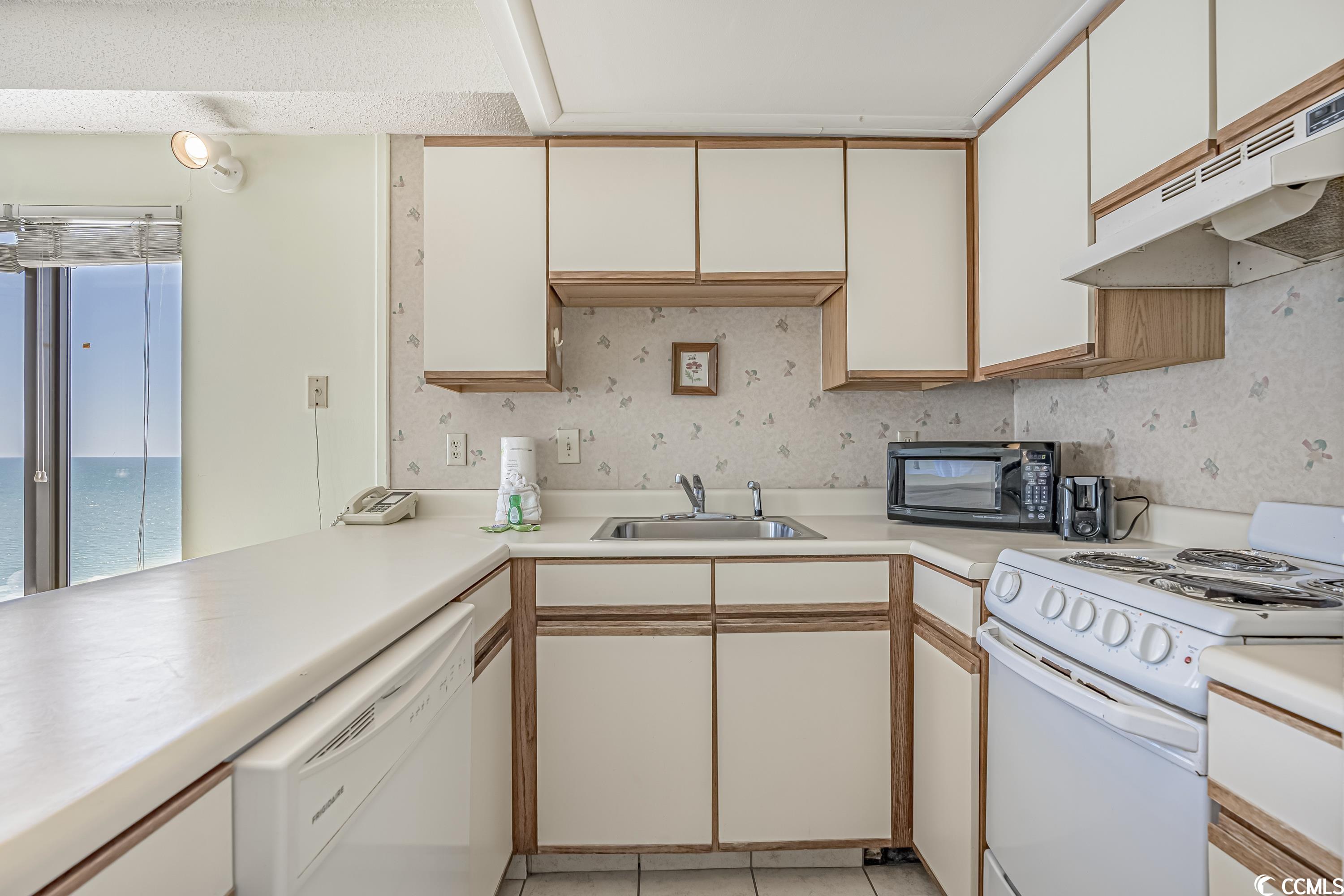 1605 South Ocean Boulevard, Unit 1503 Myrtle Beach, SC 29577 - Photo 12 of 30
