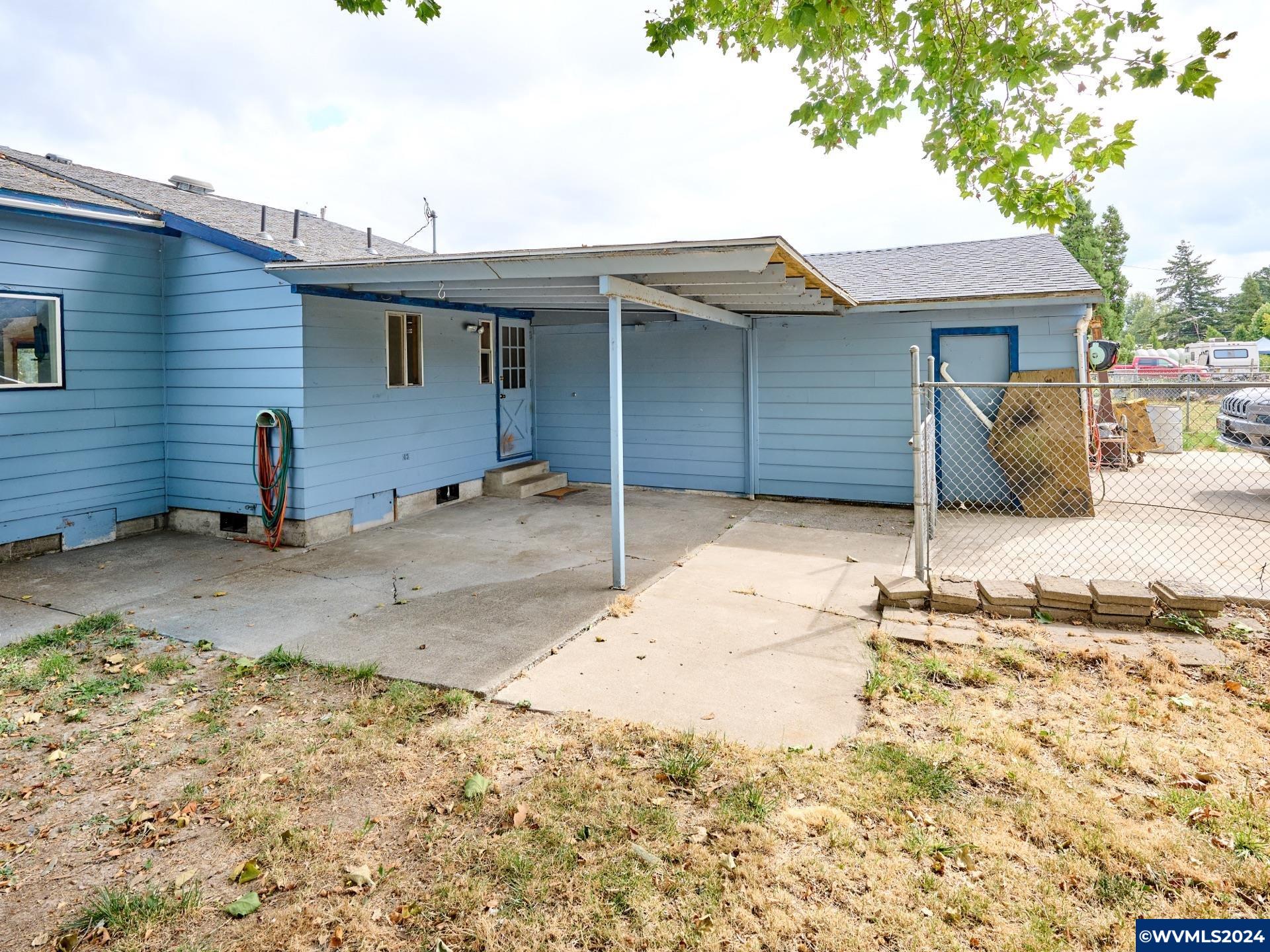 13422 Hobart Road Northeast Silverton, OR 97381 - Photo 10 of 47 Gallery Image 10